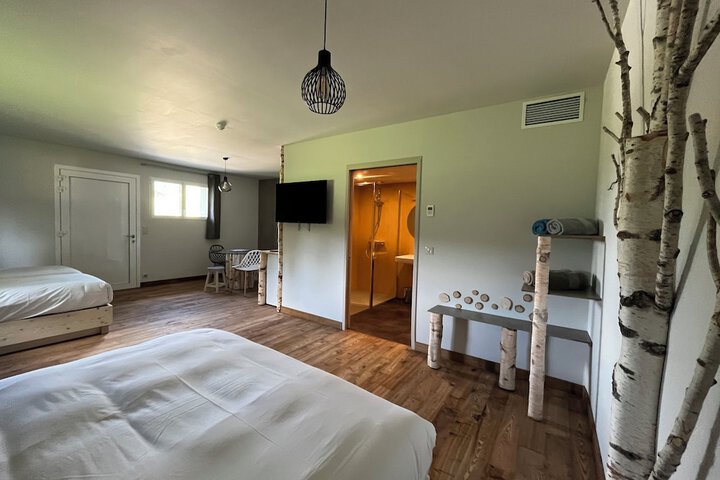 Room 54 of 97