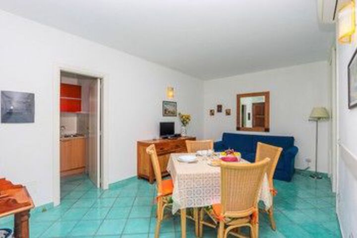 Room 15 of 20