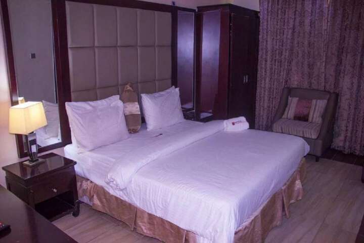 Room 3 of 19