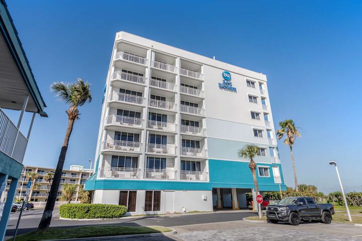 Best Western Cocoa Beach Hotel And Suites | Hotel Rooms