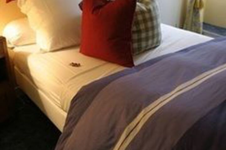 Room 35 of 47