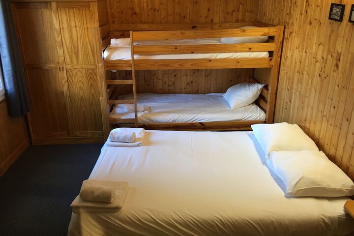 Room 6 of 48