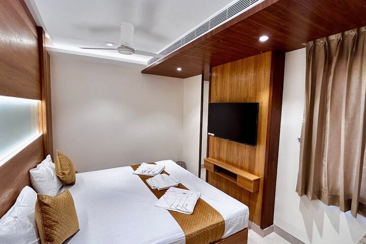 Room 7 of 23