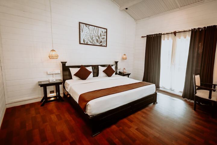 Room 18 of 61