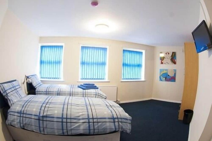 Room 5 of 19