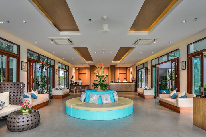 Hotel Interior 2 of 85