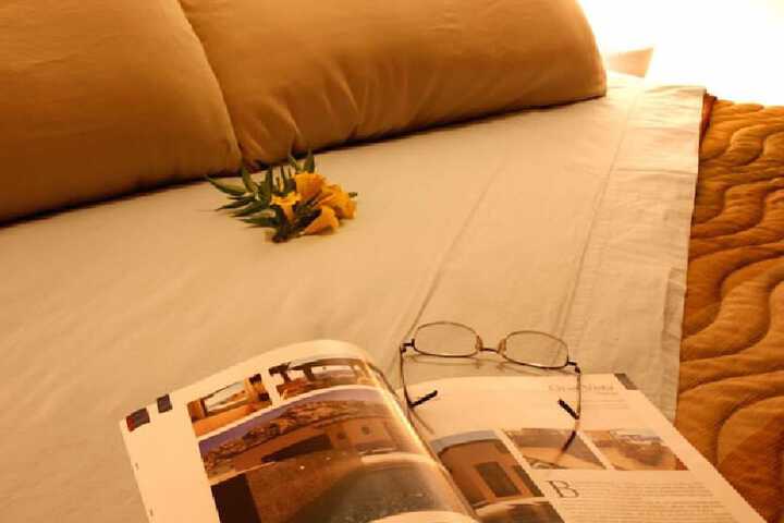 Room 9 of 27