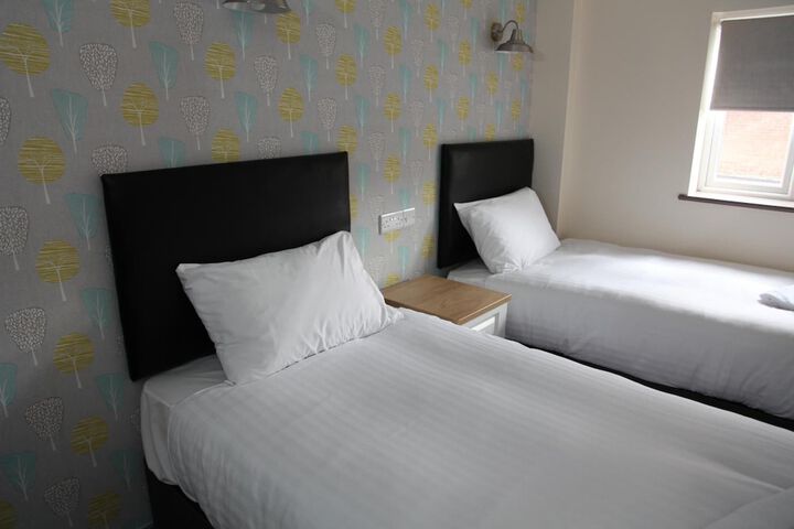 Room 10 of 47