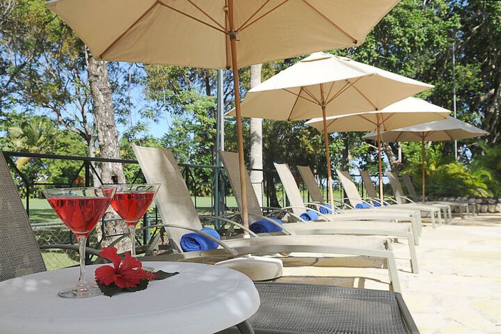 Hotel with Pool