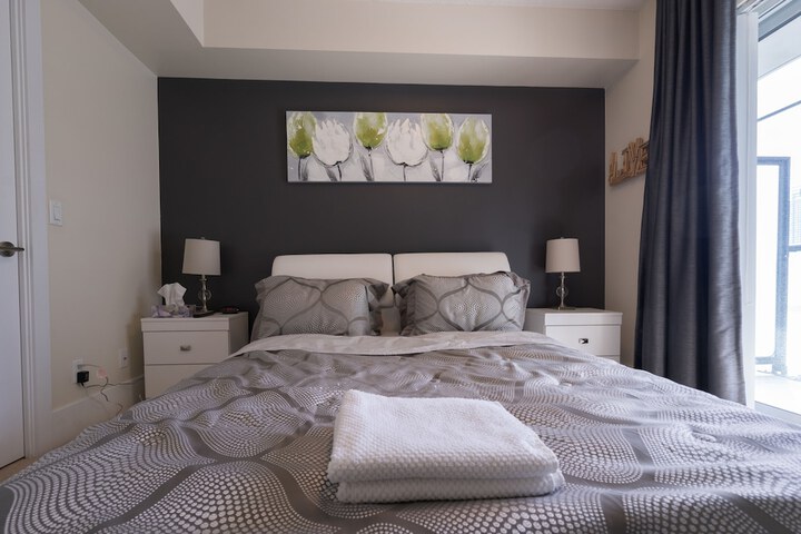 Room 9 of 30