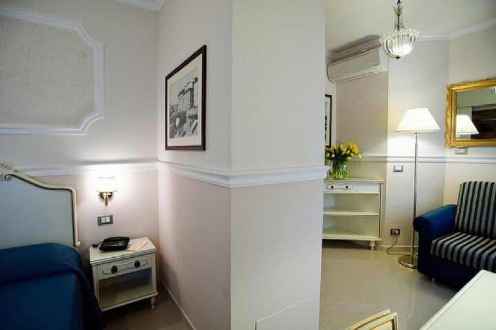 Room 14 of 58