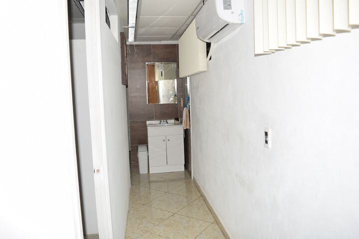 Room 43 of 47