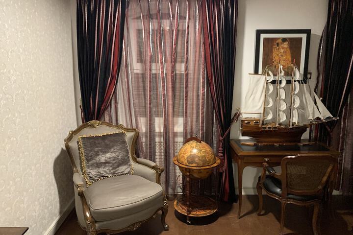 Room 75 of 126