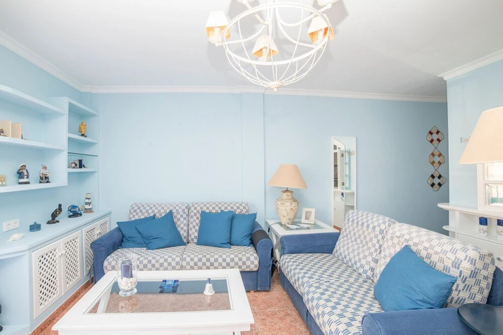 Room 4 of 14