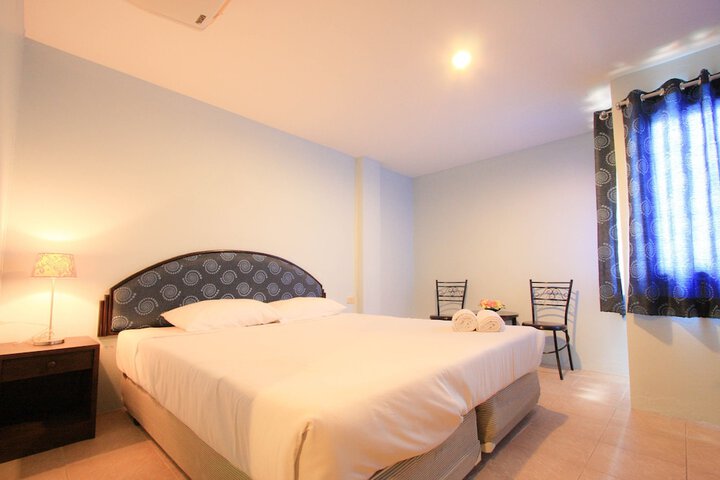 Room 7 of 23