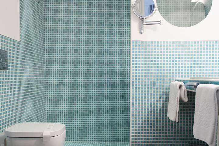 Clean Restrooms