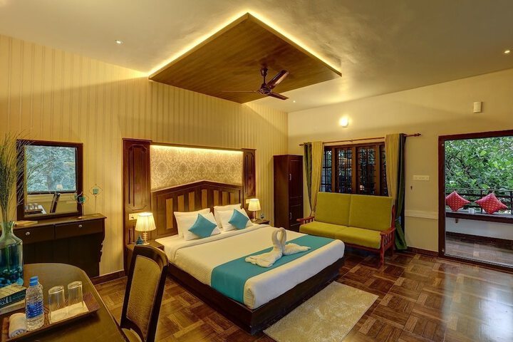 Room 9 of 34