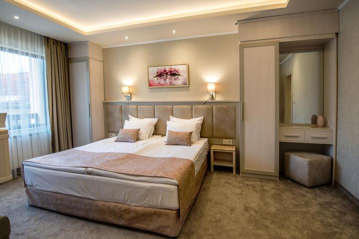 Room 14 of 54