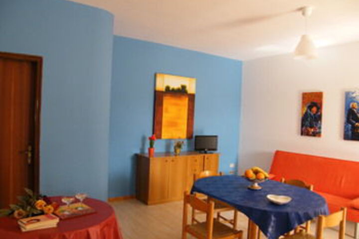 Room 21 of 21