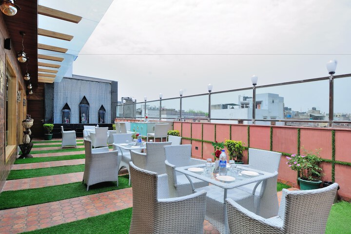 Terrace/Patio 44 of 45
