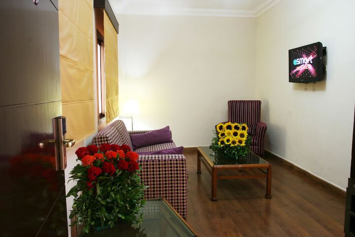 Room 27 of 41