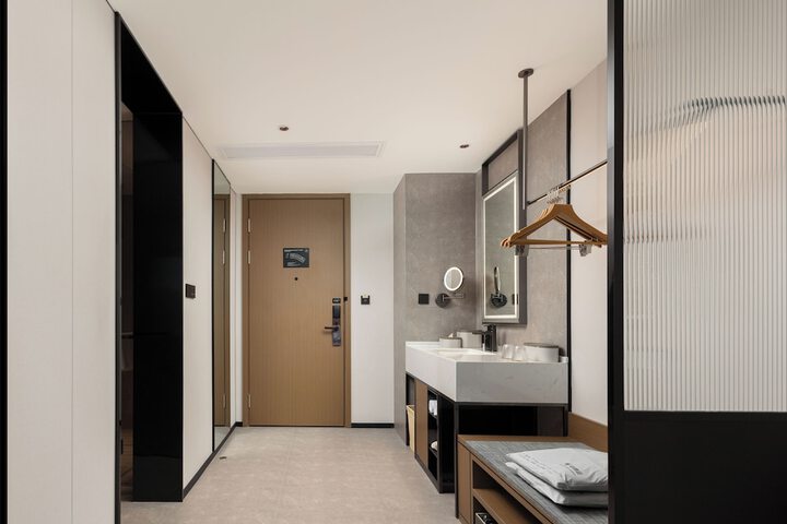 Room 37 of 56