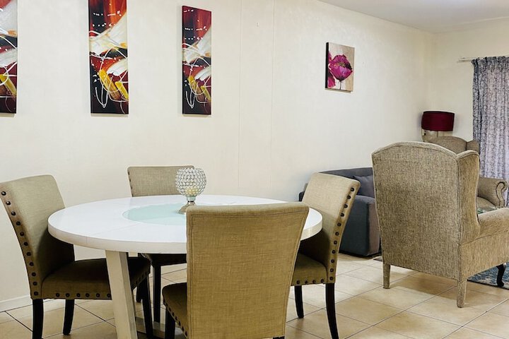 Room 5 of 15