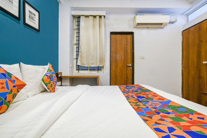 Room 15 of 26