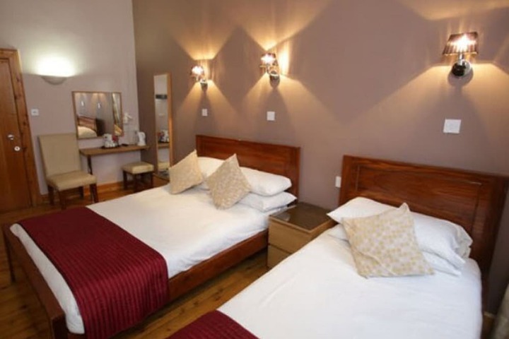 Room 44 of 58