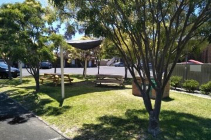 Property Grounds 15 of 19