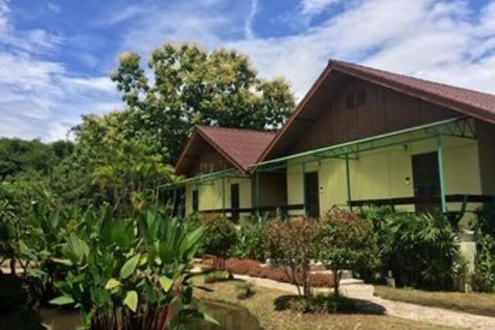 Hotel 7 of 28