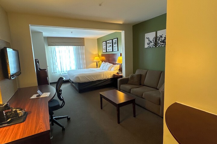Room 21 of 41