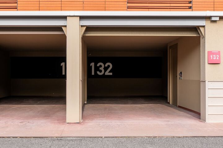 Room 69 of 132