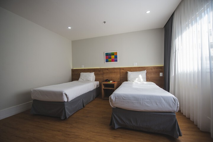 Room 13 of 75