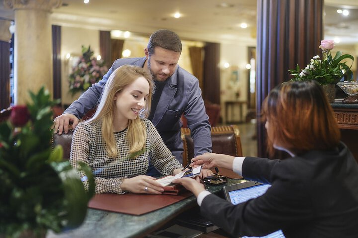 Concierge desk
