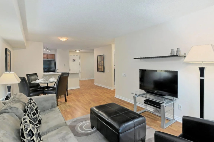 Room 3 of 21