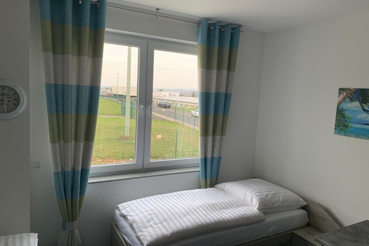 Room 7 of 44