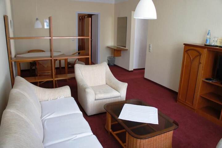 Room 51 of 90