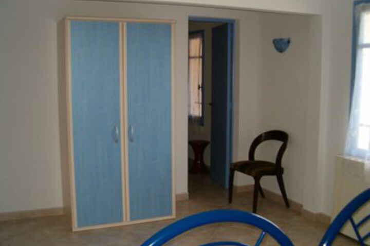 Room 14 of 21