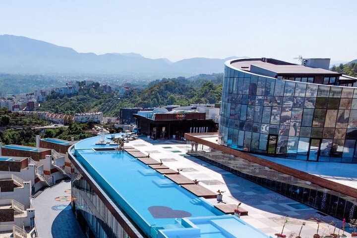 Exterior of Arka Art Hotel