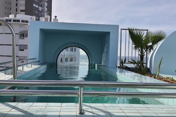 Pool 74 of 104