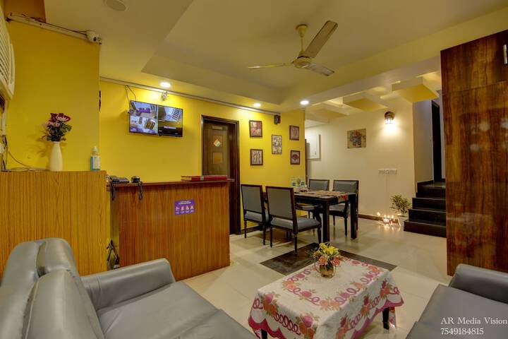 Hotel Interior 2 of 12