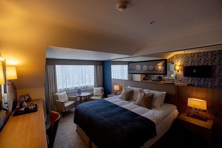 Room 7 of 50