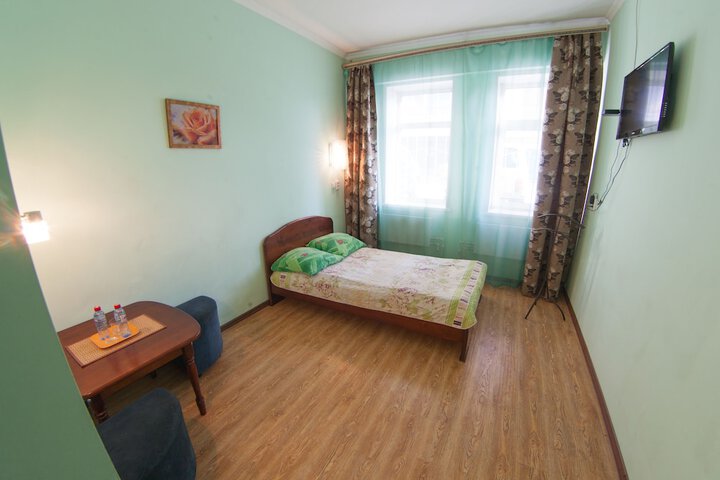 Room 12 of 44