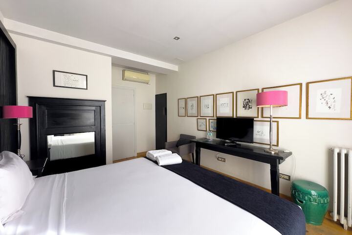 Room 17 of 55