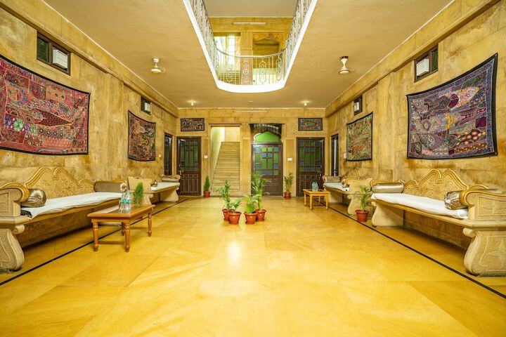 Hotel Interior 4 of 47