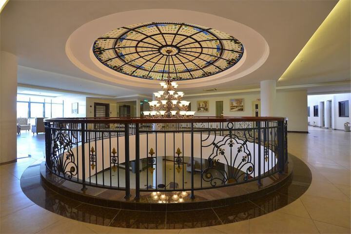 Hotel Interior 4 of 76