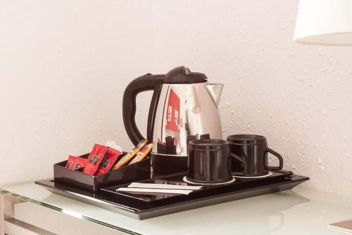 Breakfast/Coffee Service 12 of 18