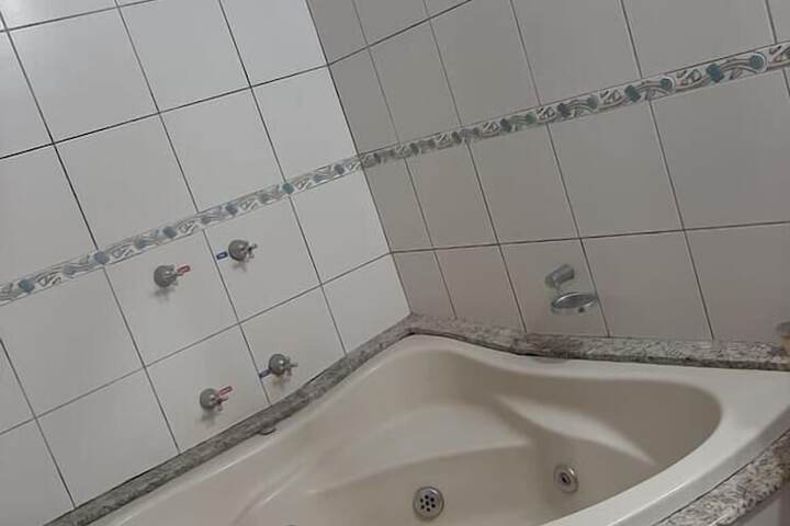 Room 5 of 30