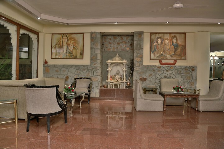 Room 18 of 67